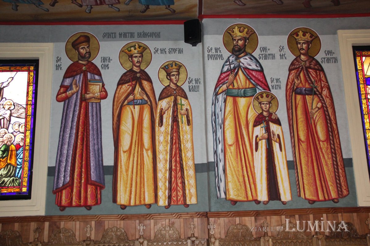 Catedrala mică din Târgu Mureş în sărbătoare la Buna Vestire  207456