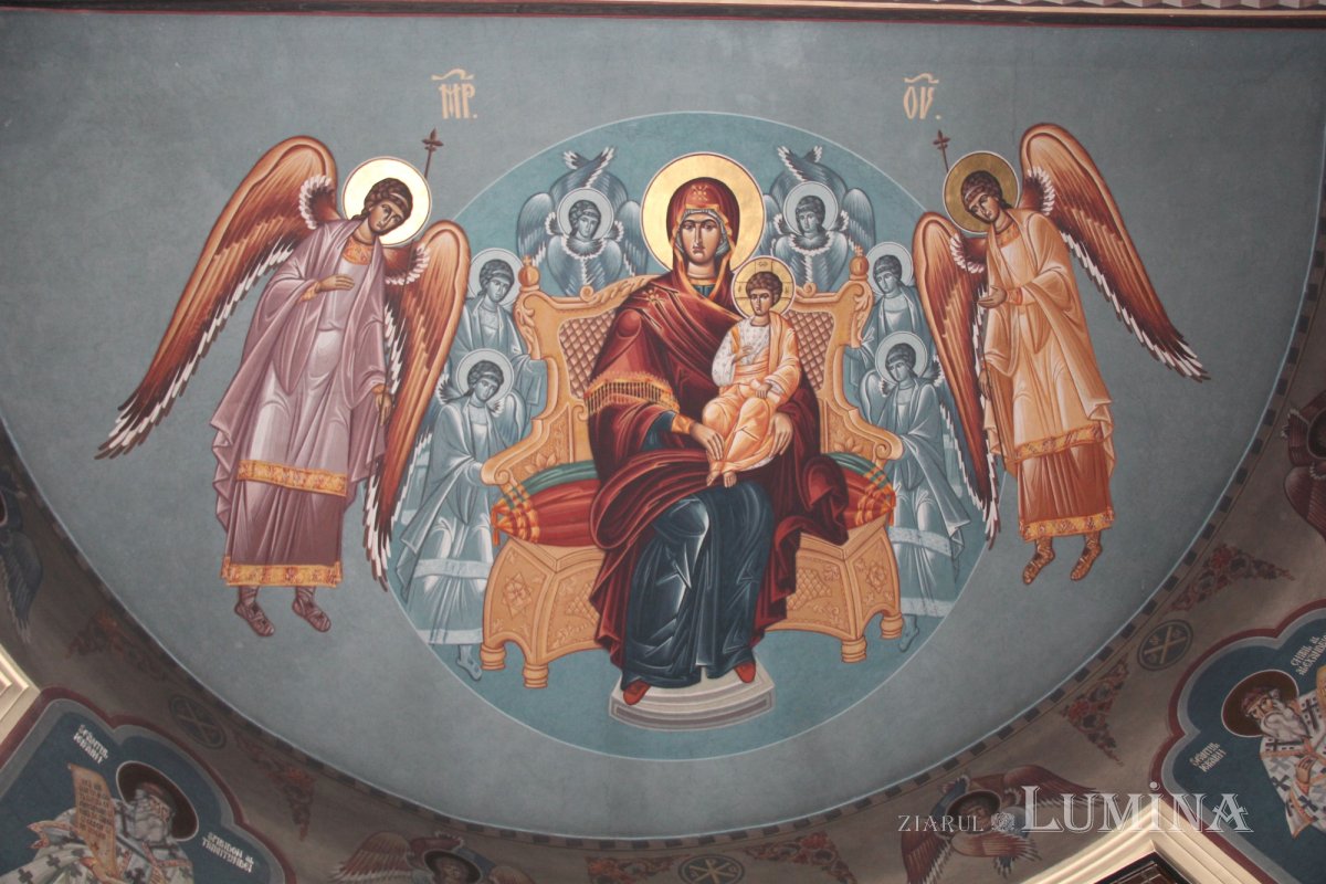 Catedrala mică din Târgu Mureş în sărbătoare la Buna Vestire  207461