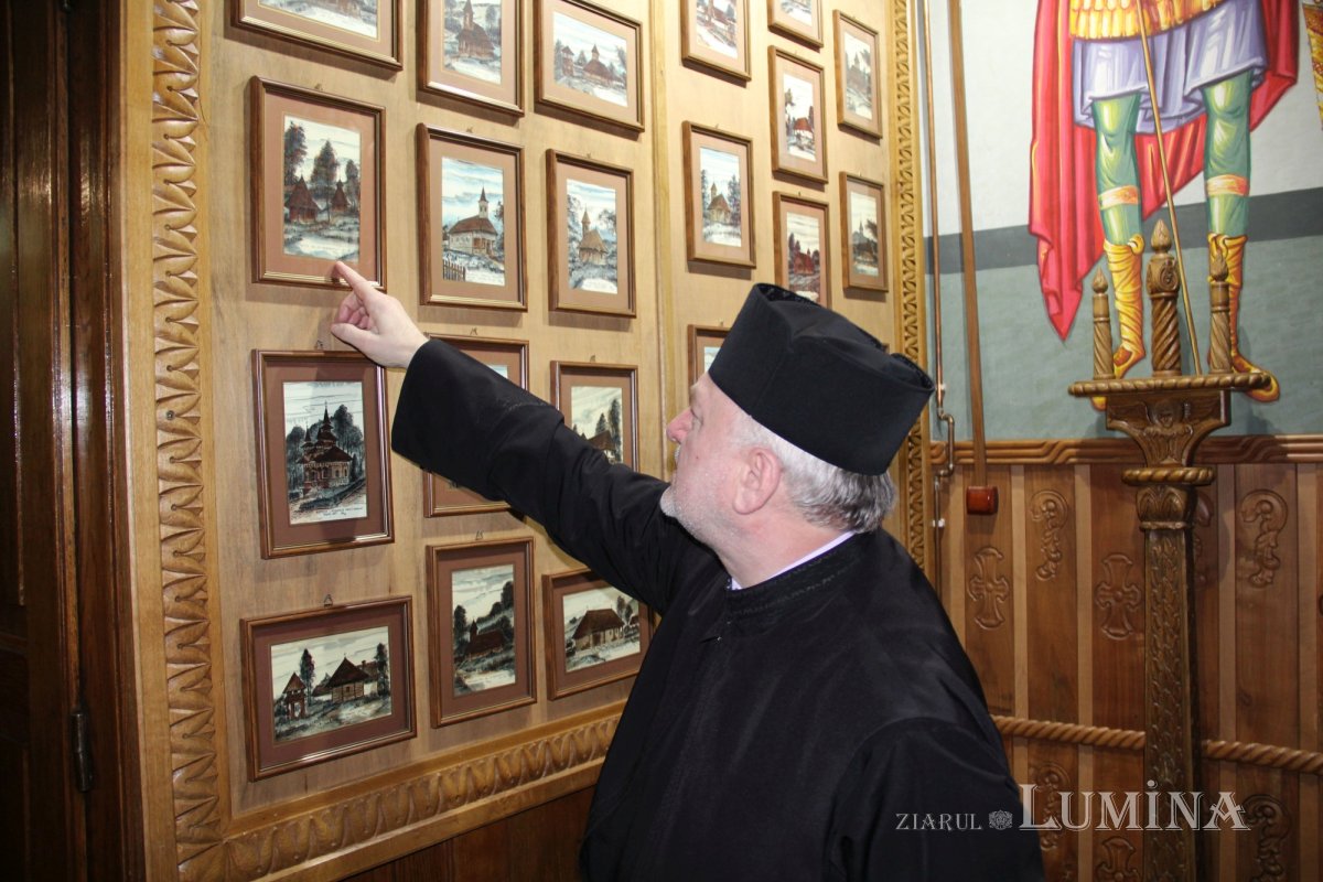 Catedrala mică din Târgu Mureş în sărbătoare la Buna Vestire  207466