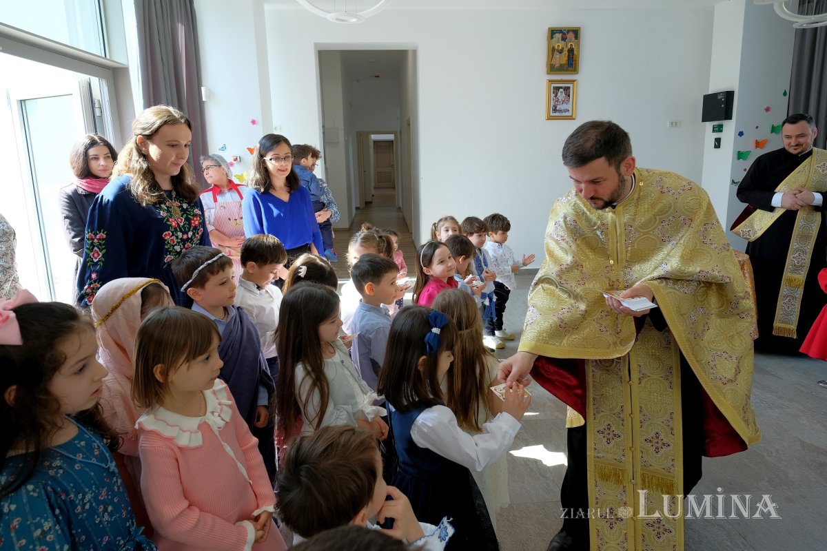 Grădiniţa Patriarhiei Române şi-a serbat hramul prin rugăciune 207571