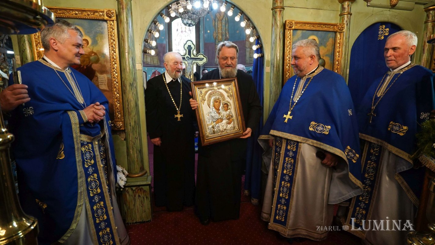 Resfinţirea Bisericii din Groapă de la Sibiu 207633