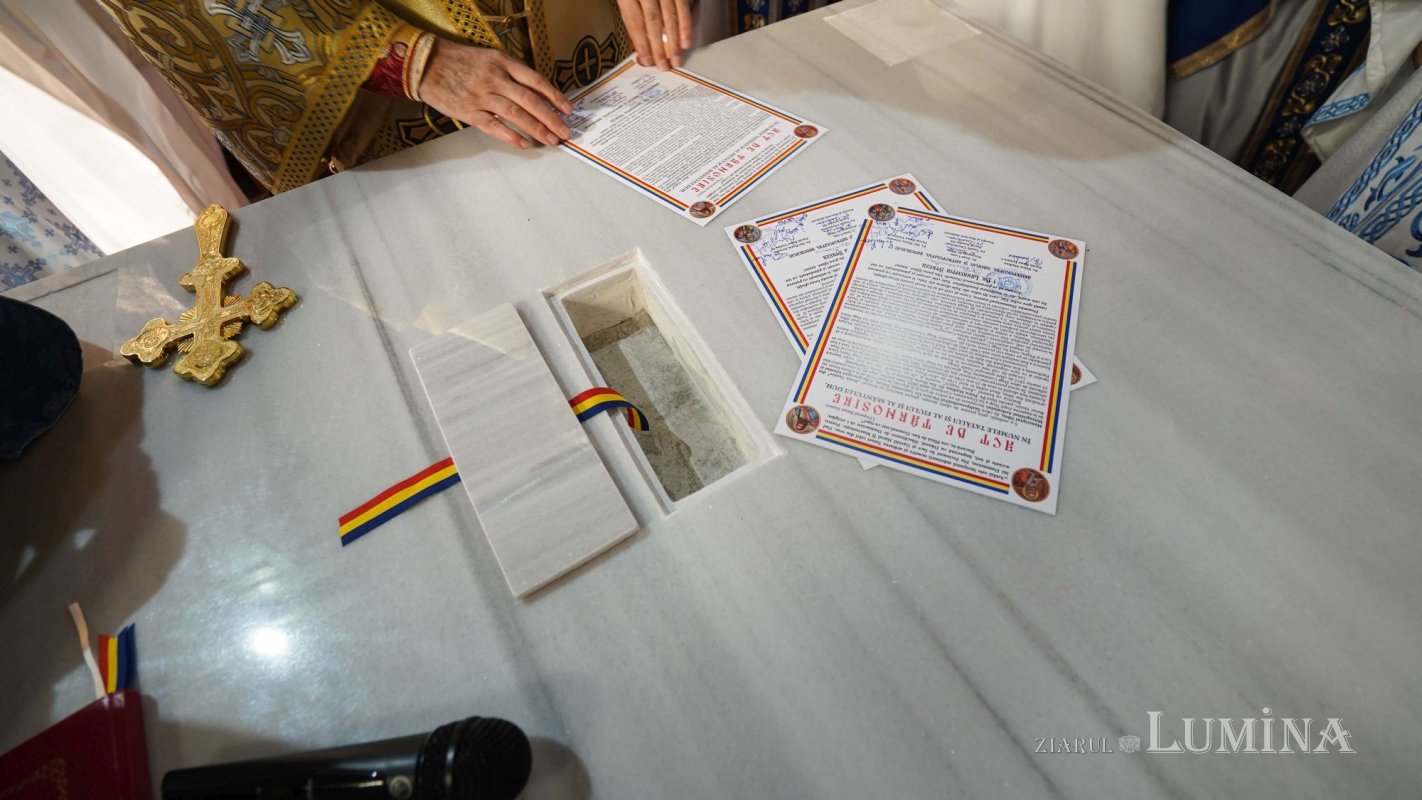 Resfinţirea Bisericii din Groapă de la Sibiu 207639