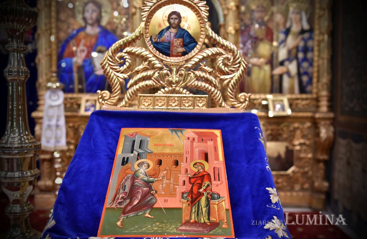 Zugrăvirea scenei Bunei Vestiri 207475