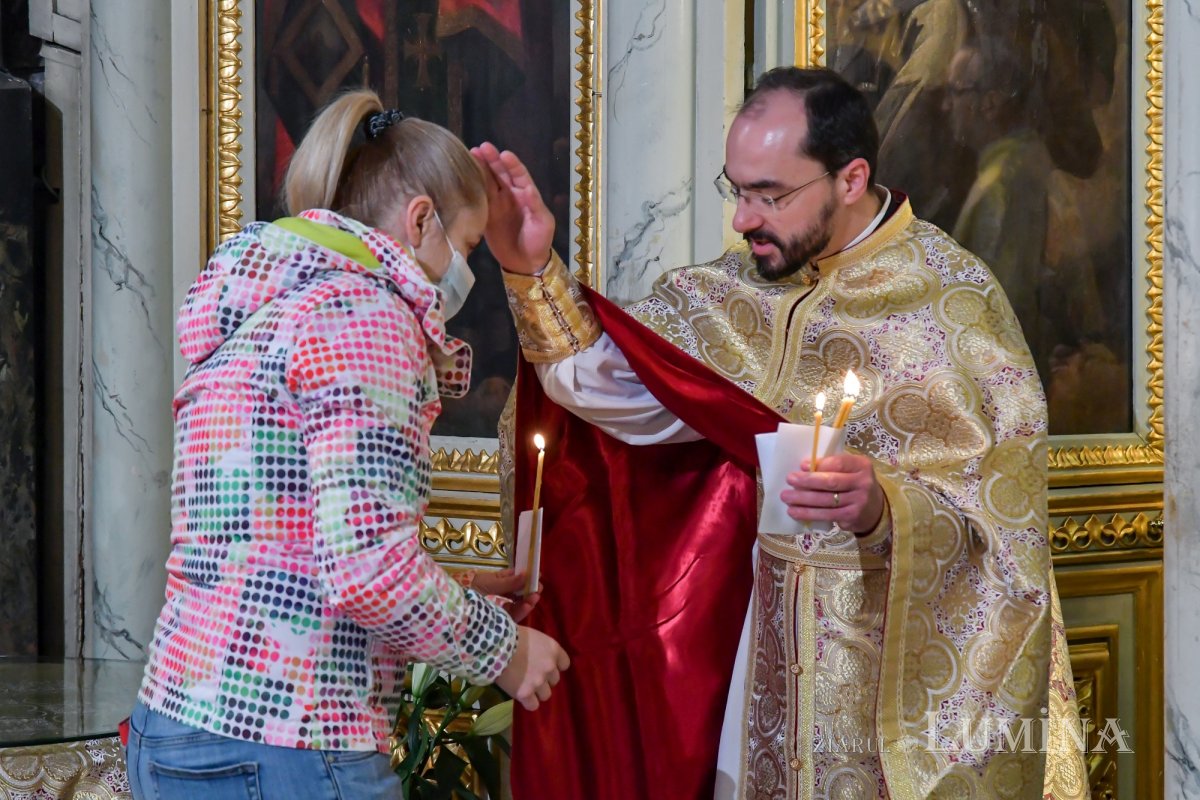 Cinstirea Sfintei Cruci la Catedrala „Sfântul Spiridon”-Nou din Capitală 207932