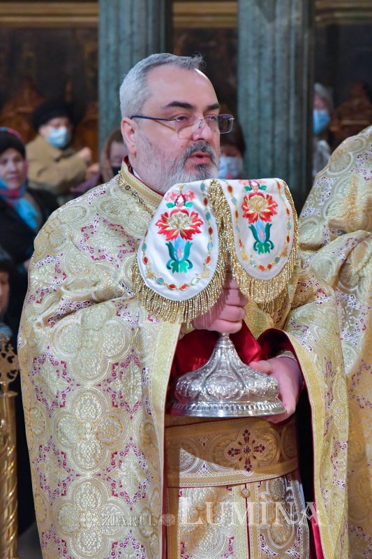 Cinstirea Sfintei Cruci la Catedrala „Sfântul Spiridon”-Nou din Capitală 207945