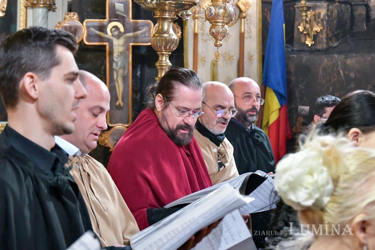 Cinstirea Sfintei Cruci la Catedrala „Sfântul Spiridon”-Nou din Capitală 207964