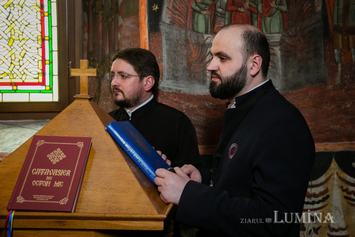 Hirotesii întru duhovnic la paraclisul istoric al Reședinței Patriarhale 208369