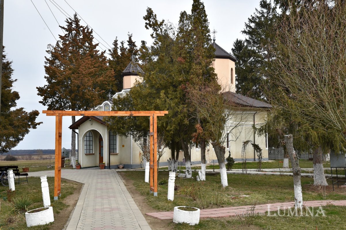 Parohia Poenarii Burchii, pas către „patria lui Dumnezeu” 208345