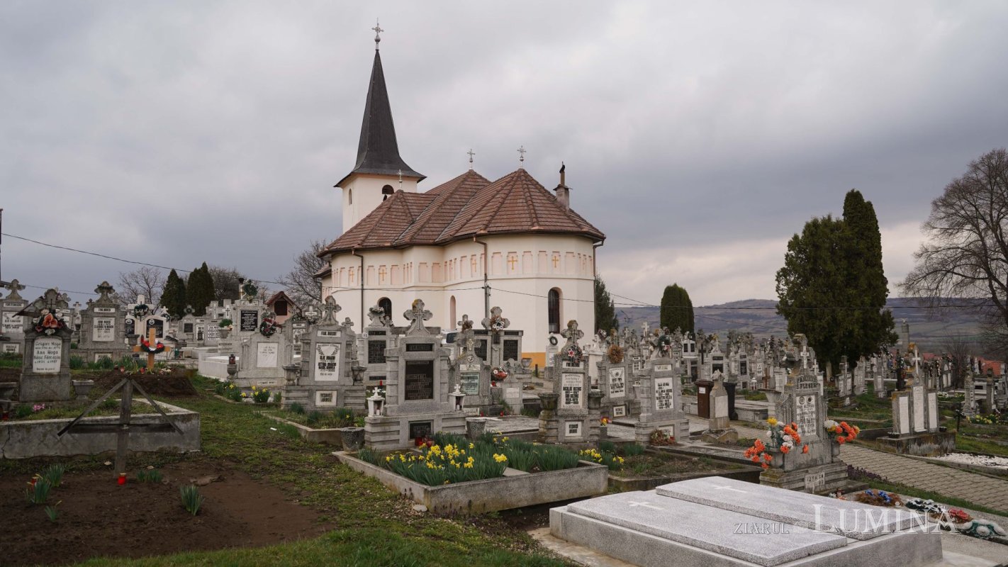 „Dumnezeu ne va apăra dacă nu ne îndoim în credinţa noastră” 208652