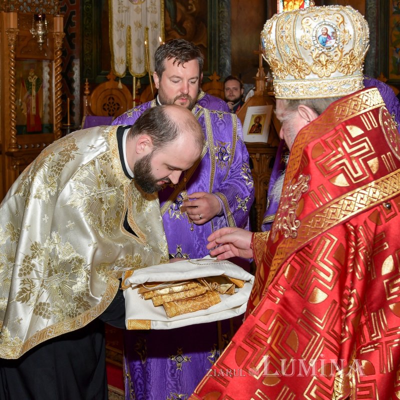 Redactor de la „Ziarul Lumina” hirotonit întru diacon 209141