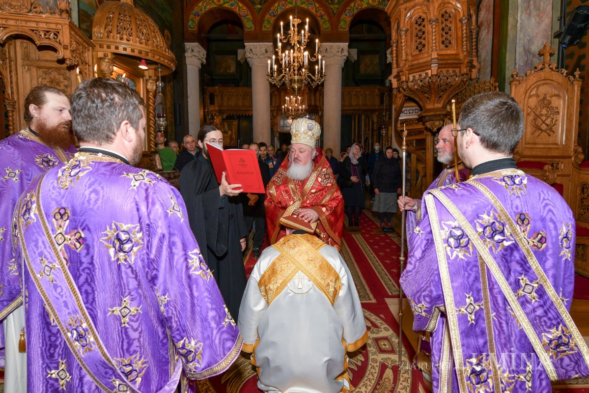 Redactor de la „Ziarul Lumina” hirotonit întru diacon 209142
