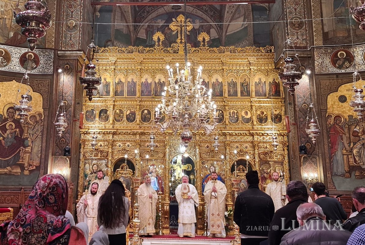 Duminica a 5-a din Post la Catedrala Patriarhală din București 209204