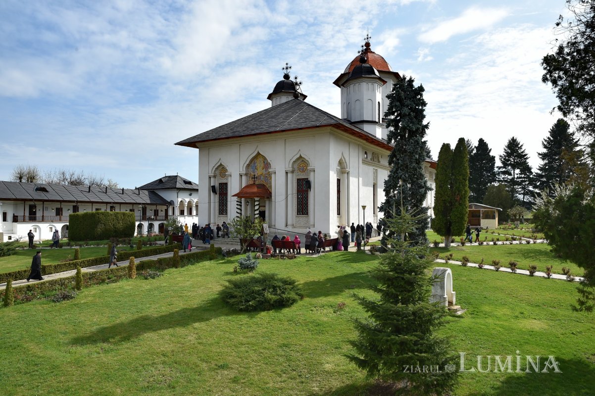 Cinstirea Sfântului Ierarh Calinic la Mănăstirea Cernica 209342