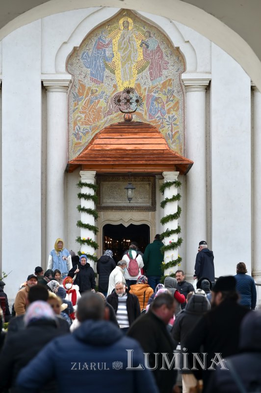 Cinstirea Sfântului Ierarh Calinic la Mănăstirea Cernica 209375