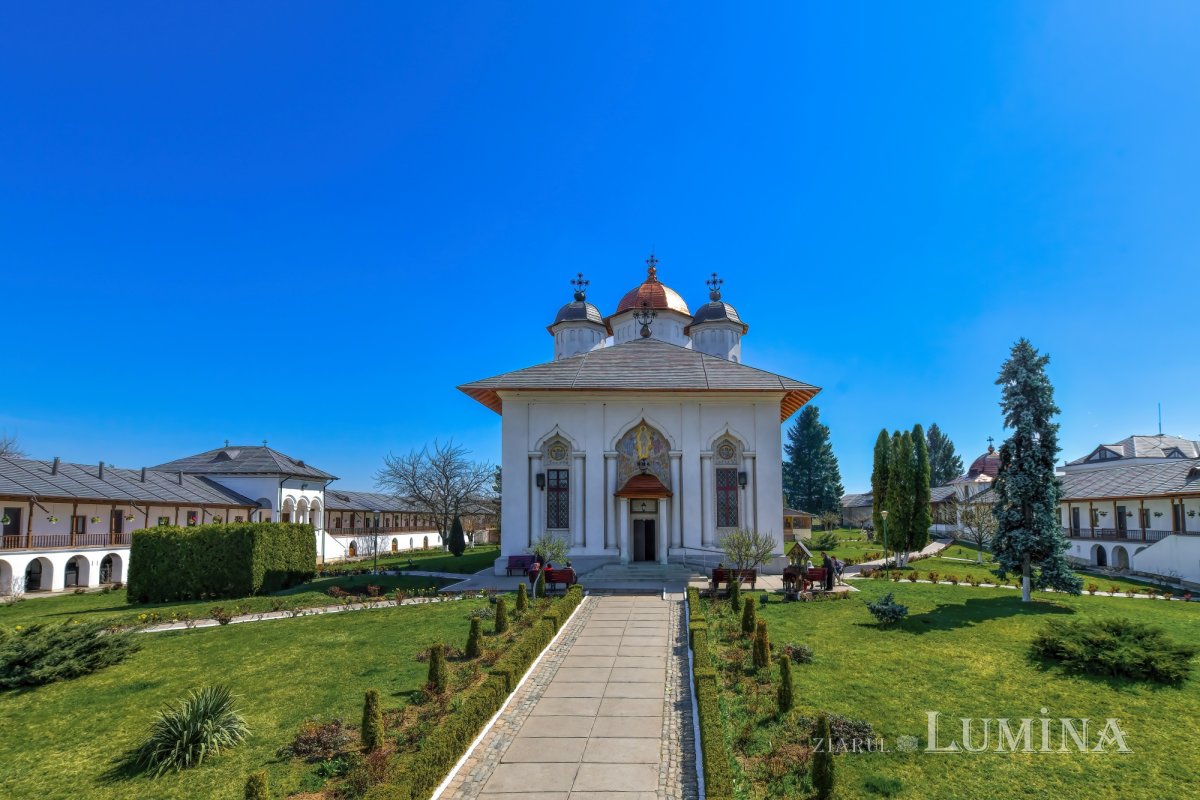 Sfântul Ierarh Calinic, un ambasador la Dumnezeu 209210