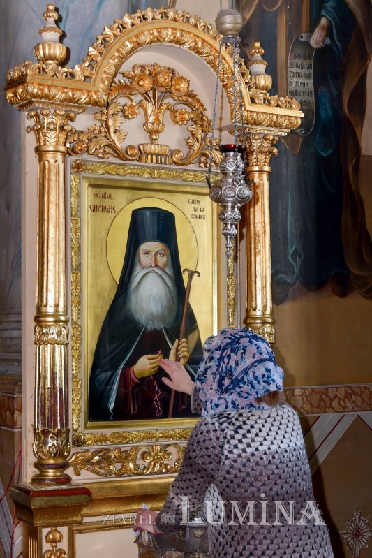 Sfântul Ierarh Calinic, un ambasador la Dumnezeu 209219