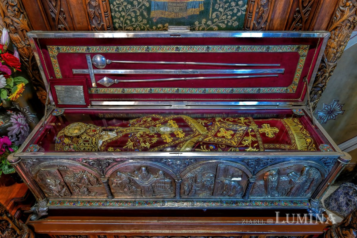 Sfântul Ierarh Calinic, un ambasador la Dumnezeu 209220