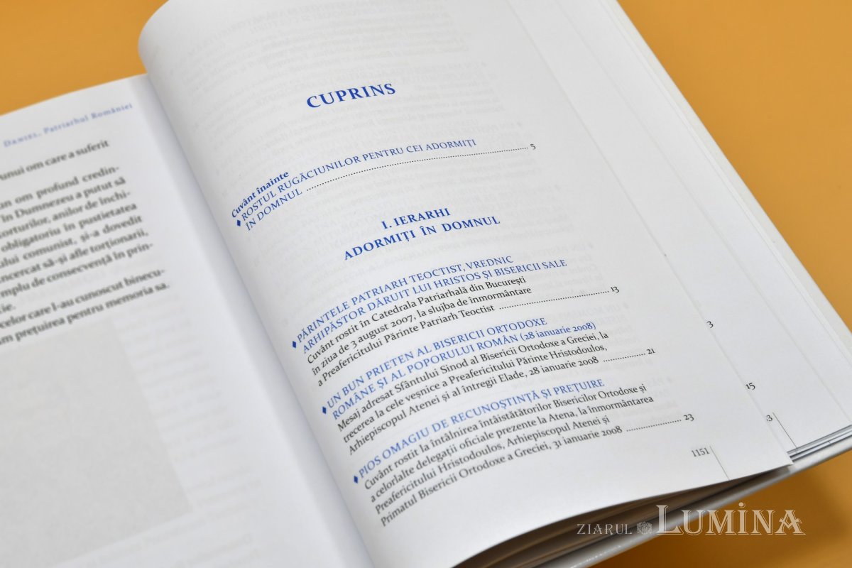 Volum comemorativ ce poartă semnătura Patriarhului României 209483