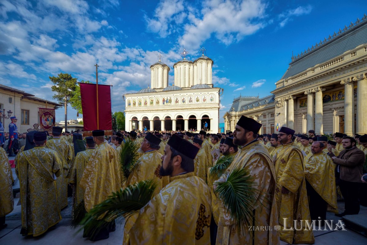 Programul liturgic de la Catedrala Patriarhală 209771
