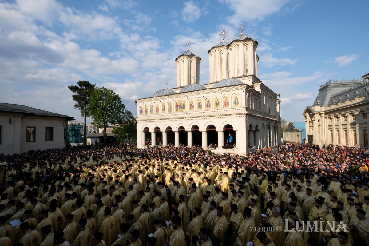 Programul liturgic de la Catedrala Patriarhală 209776