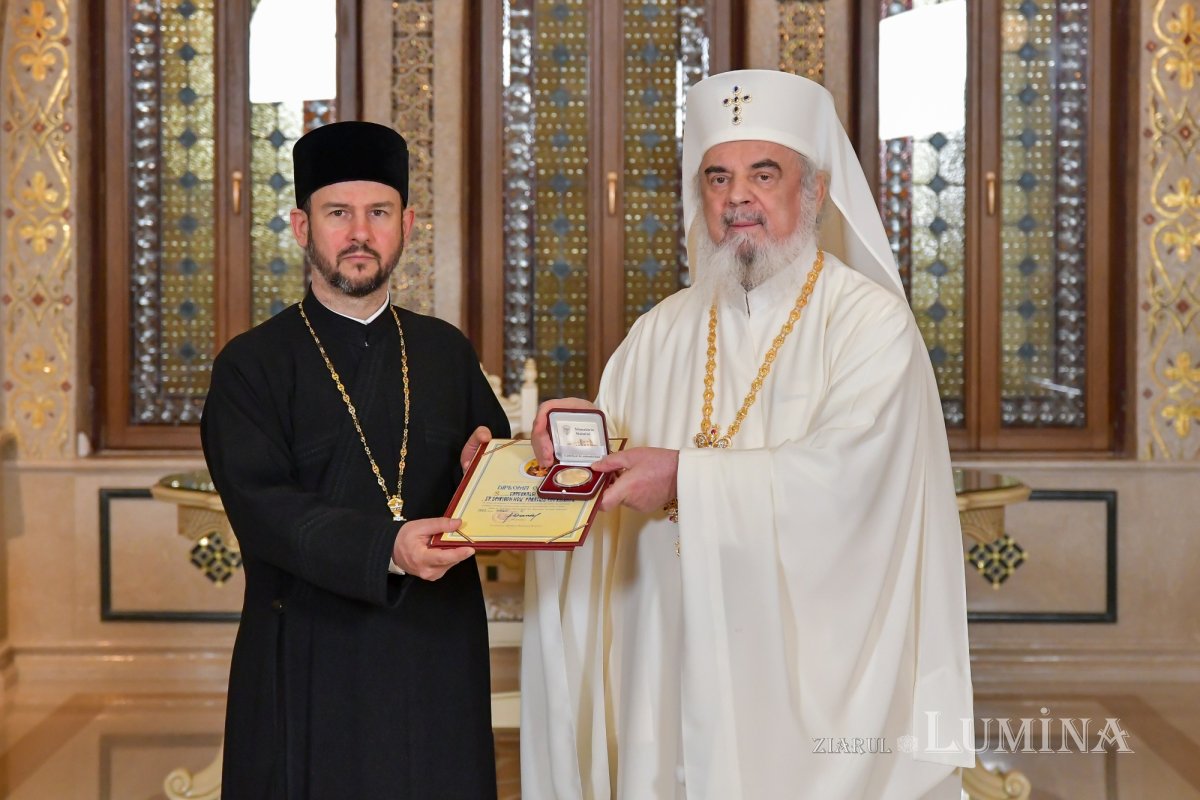 Daruri din partea Patriarhului României pentru paraclisele patriarhale 209984
