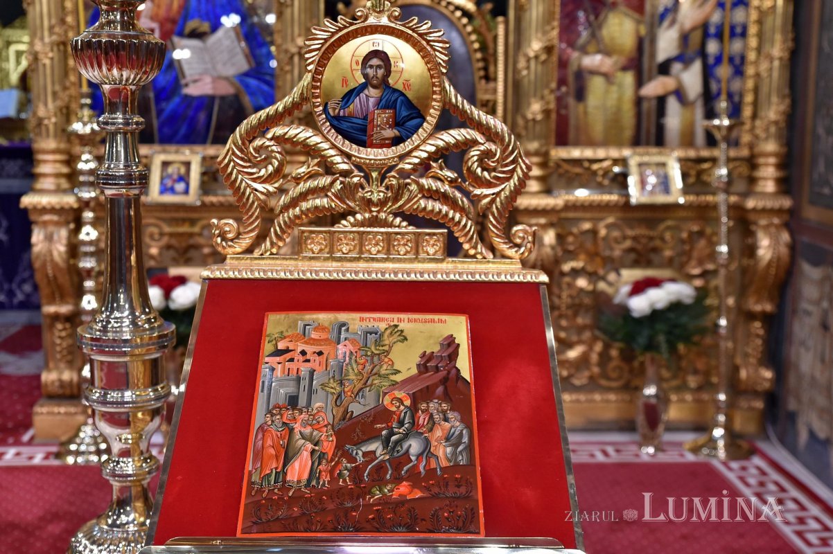 Praznicul Floriilor la Catedrala Patriarhală 210018