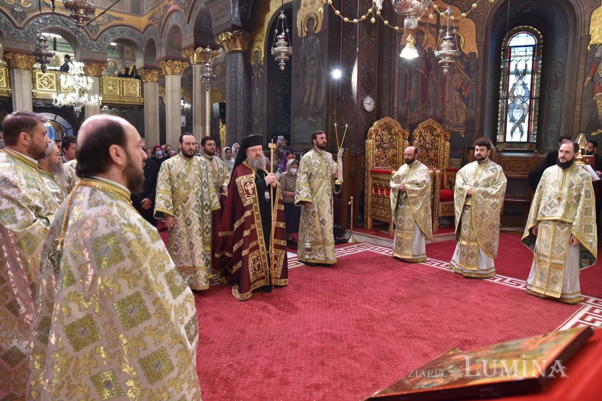 Praznicul Floriilor la Catedrala Patriarhală 210021