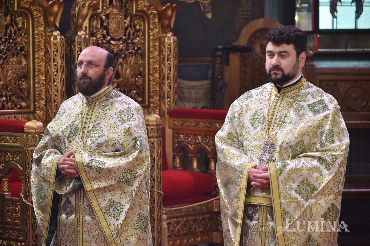 Praznicul Floriilor la Catedrala Patriarhală 210027