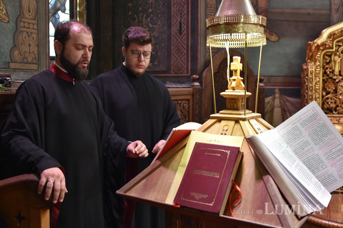 Praznicul Floriilor la Catedrala Patriarhală 210029