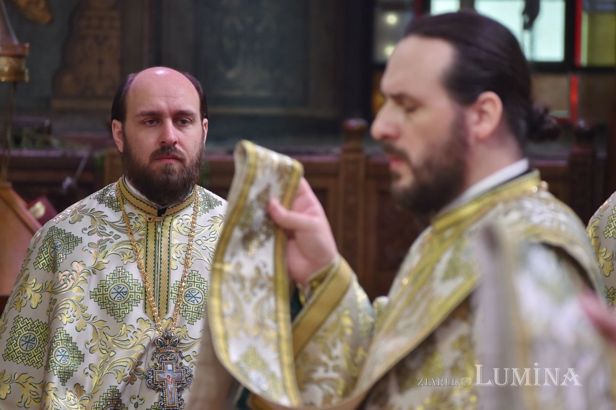 Praznicul Floriilor la Catedrala Patriarhală 210037