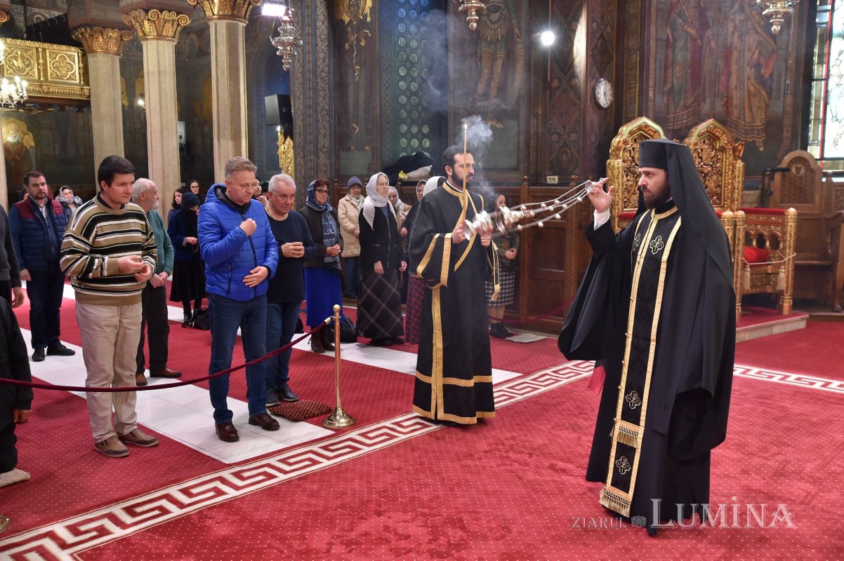 Denia din Sfânta şi Marea Miercuri, la Catedrala Patriarhală 210463