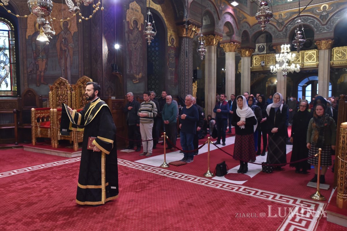 Denia din Sfânta şi Marea Miercuri, la Catedrala Patriarhală 210470