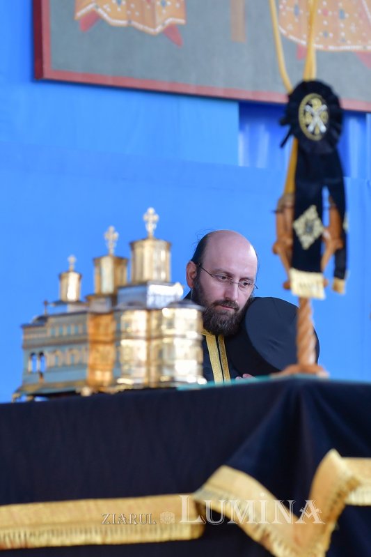 Slujba Sfintelor și Mântuitoarelor Pătimiri ale Domnului la Catedrala Patriarhală 210715