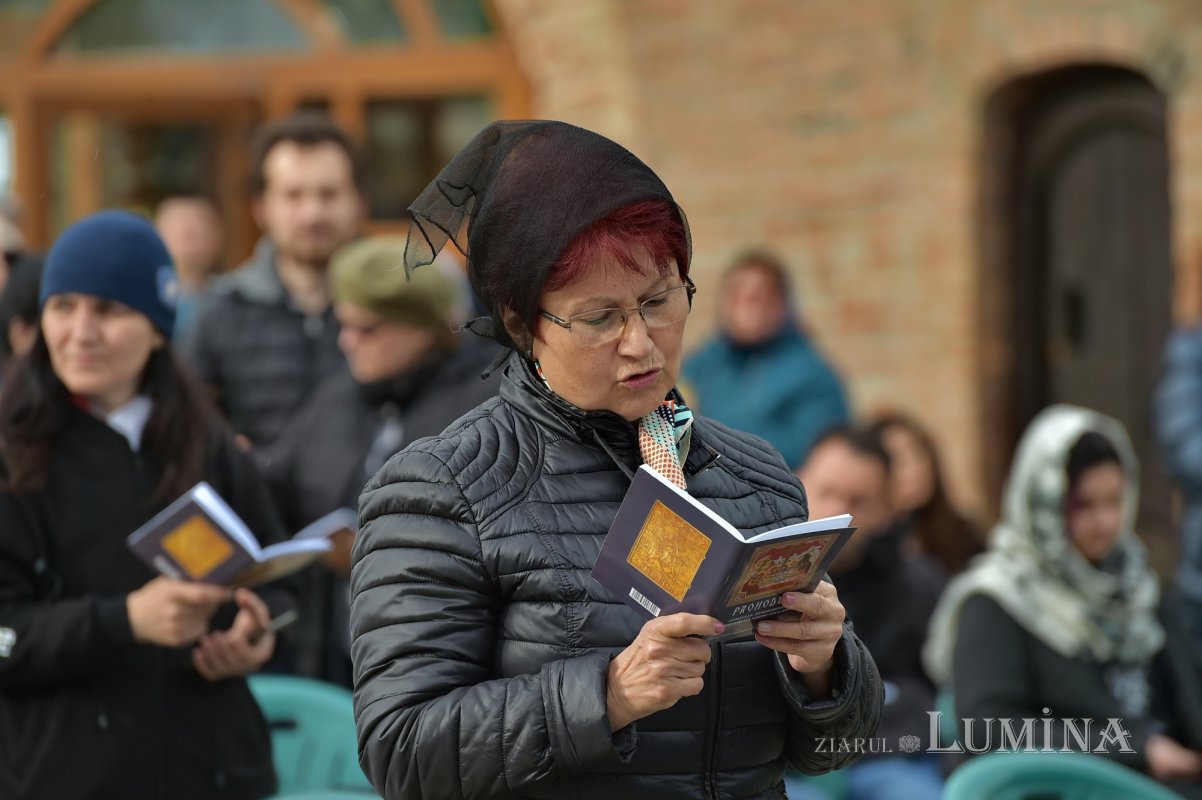 Denia Prohodului Domnului pe Dealul Patriarhiei 210803