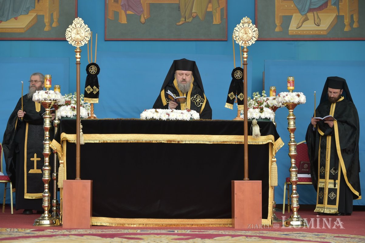 Denia Prohodului Domnului pe Dealul Patriarhiei 210804