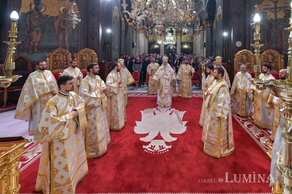 Duminica Sfintelor Paști la Catedrala Patriarhală 210973