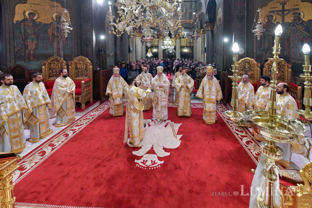 Duminica Sfintelor Paști la Catedrala Patriarhală 210984