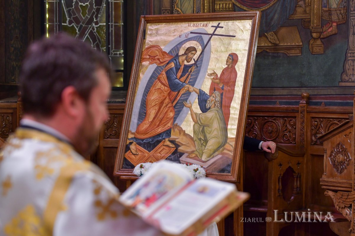 Duminica Sfintelor Paști la Catedrala Patriarhală 210994