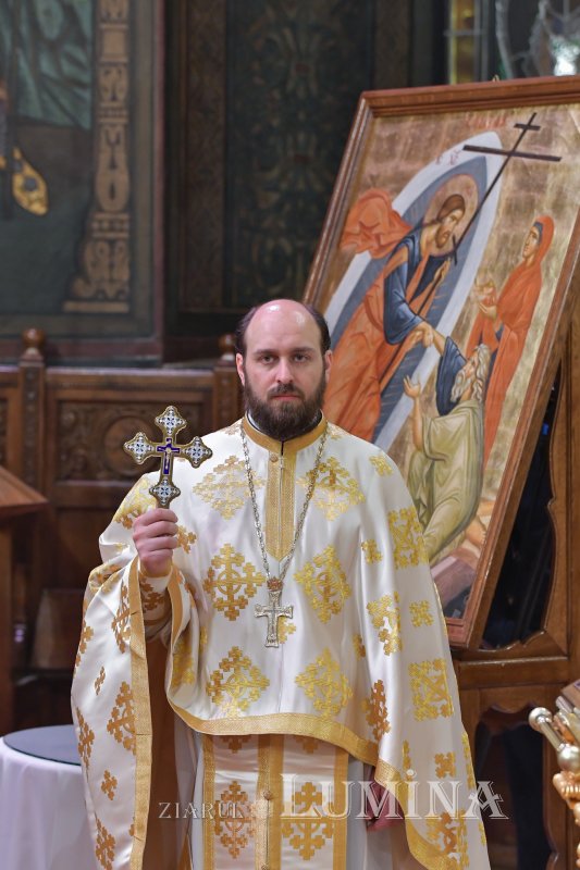 Duminica Sfintelor Paști la Catedrala Patriarhală 211001