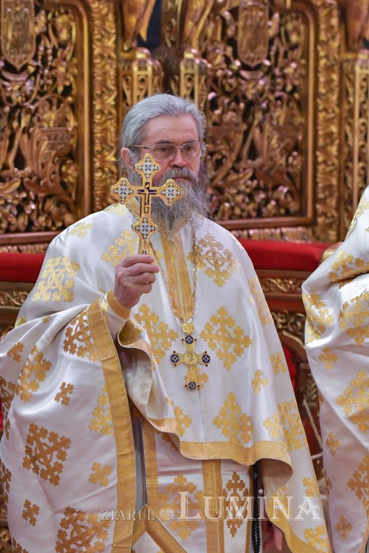 Duminica Sfintelor Paști la Catedrala Patriarhală 211003