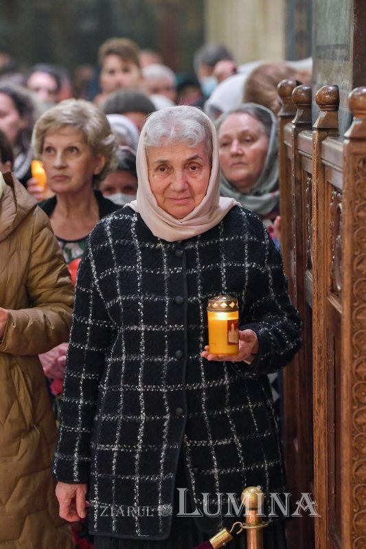 Duminica Sfintelor Paști la Catedrala Patriarhală 211014