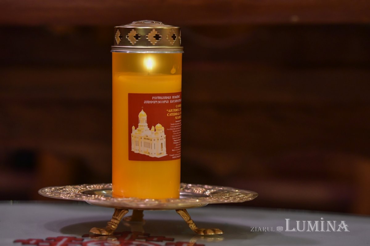 Duminica Sfintelor Paști la Catedrala Patriarhală 211015