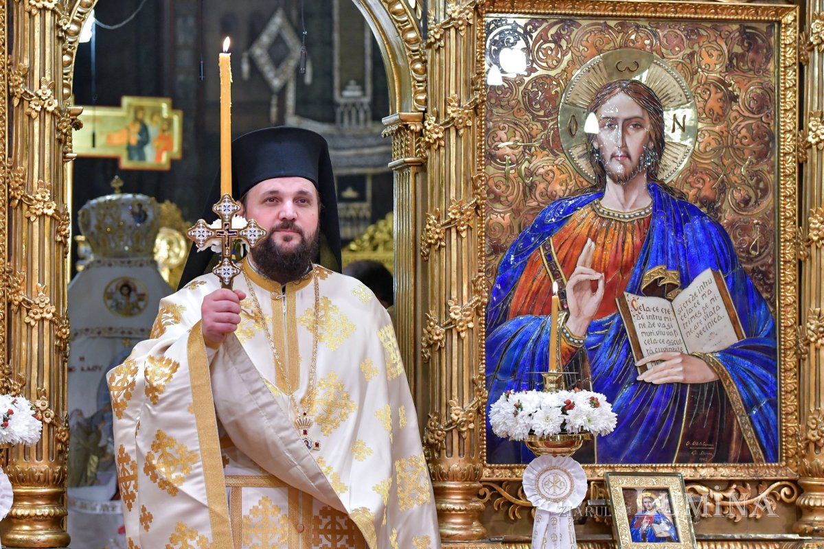 Duminica Sfintelor Paști la Catedrala Patriarhală 211019