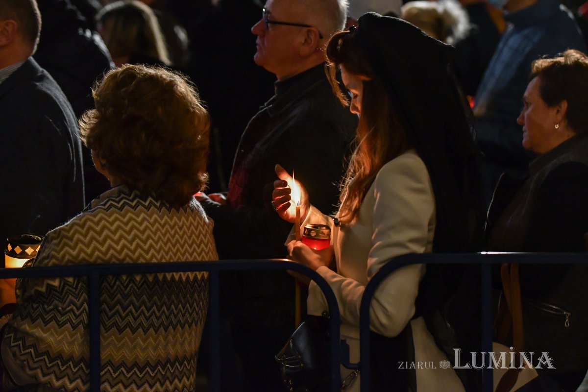 „Hristos a transformat moartea în Paște, în trecere spre viață veșnică” 210939