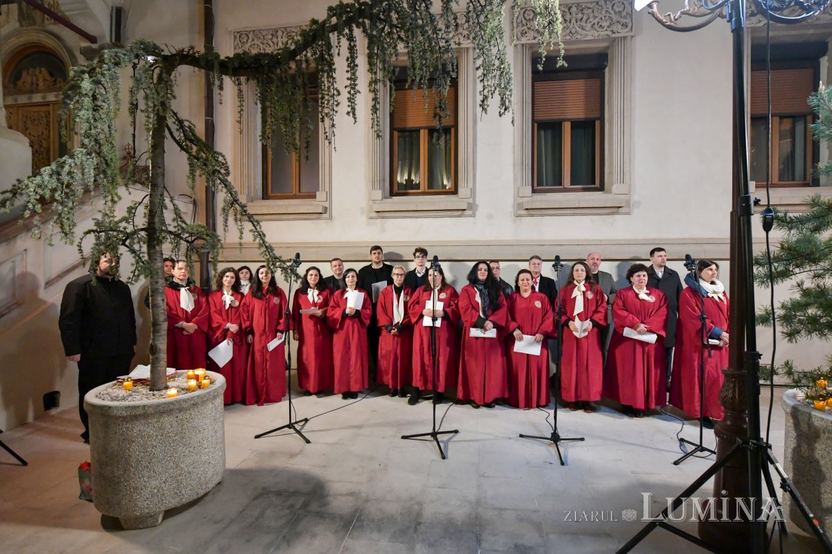 „Hristos a transformat moartea în Paște, în trecere spre viață veșnică” 210957