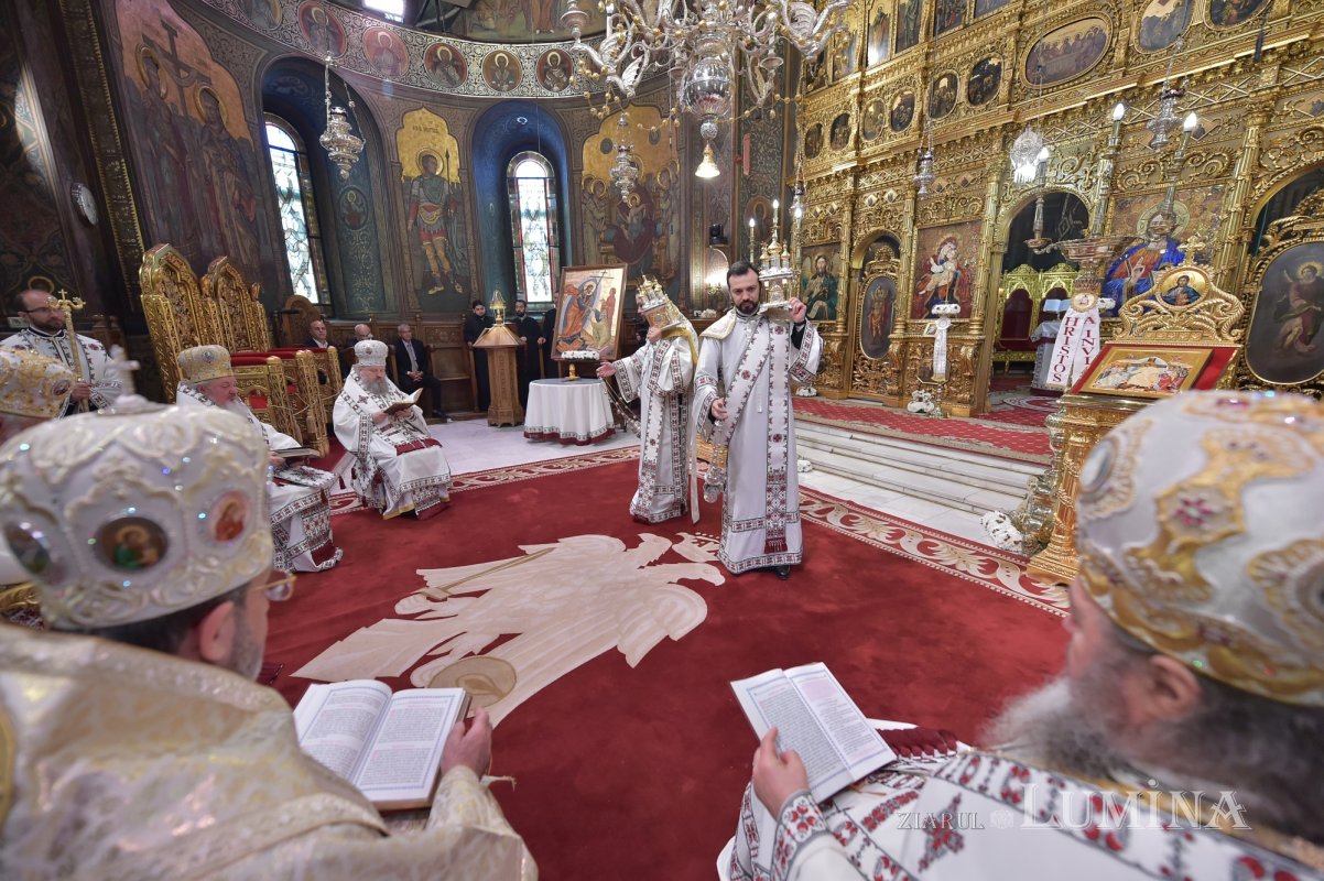 Vecernia din prima zi de Paști la Catedrala Patriarhală 211090