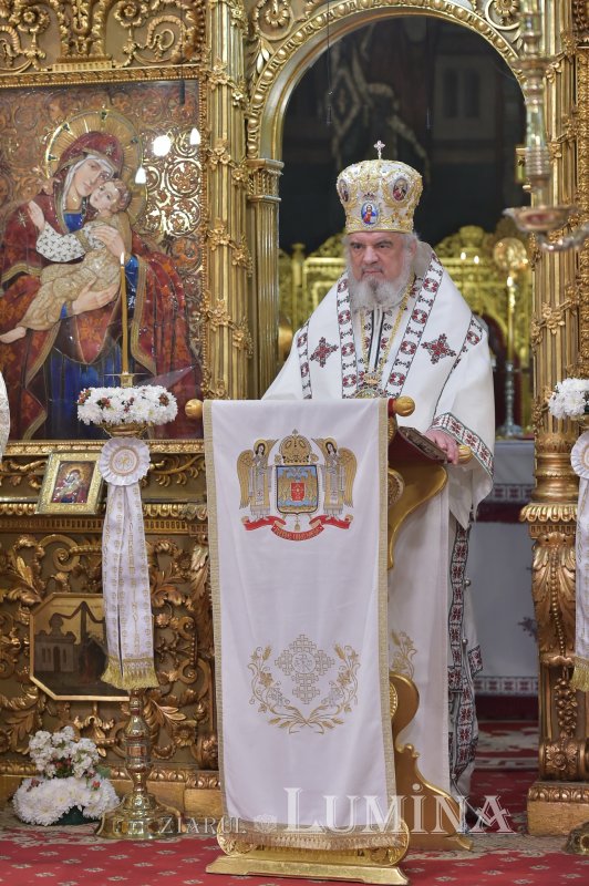 Vecernia din prima zi de Paști la Catedrala Patriarhală 211106