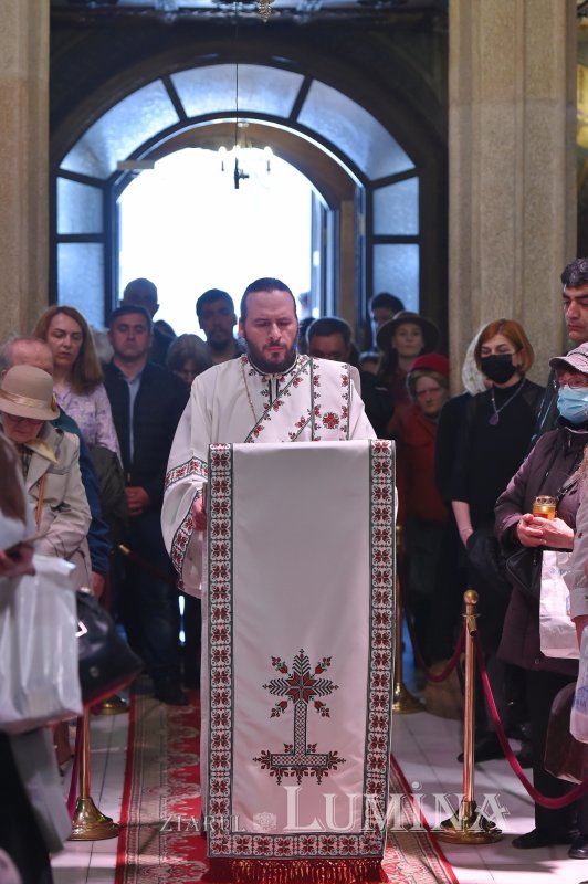 Vecernia din prima zi de Paști la Catedrala Patriarhală 211109