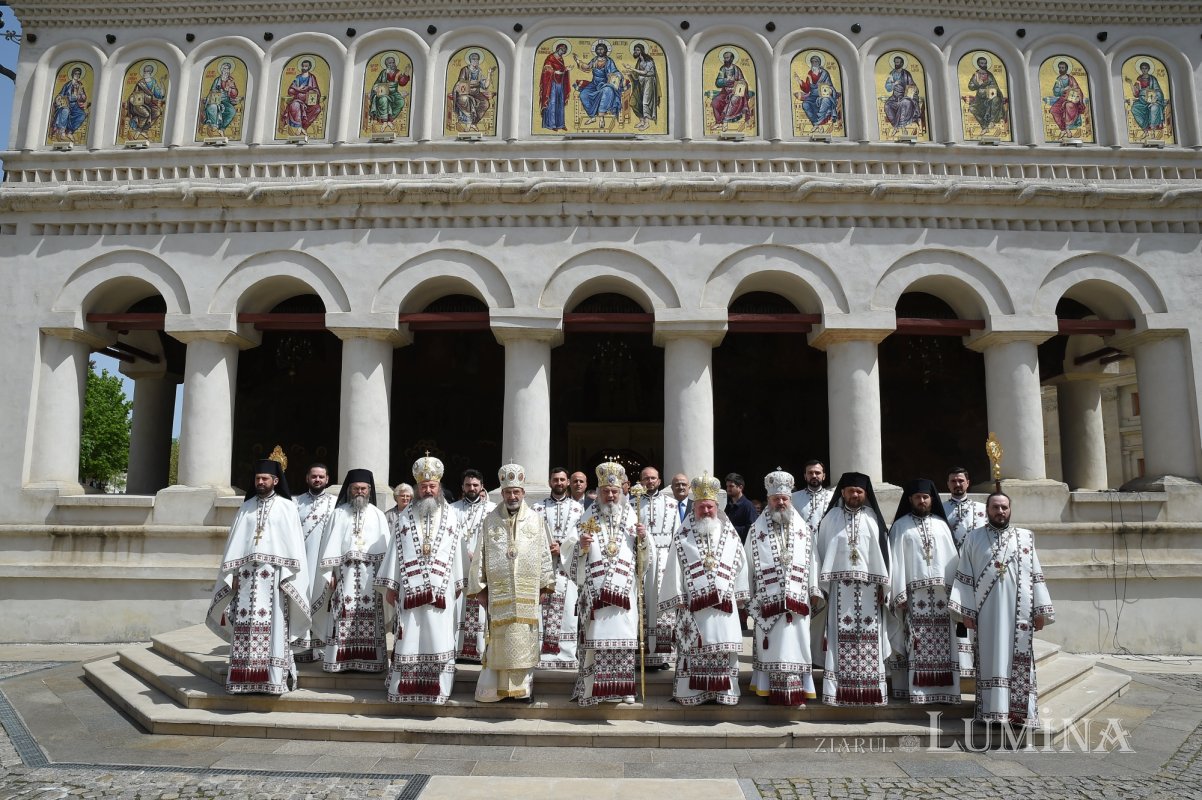 Vecernia din prima zi de Paști la Catedrala Patriarhală 211116