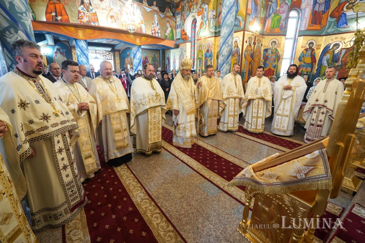 Binecuvântare în a doua zi de Paşti pentru credincioşii braşoveni 211405